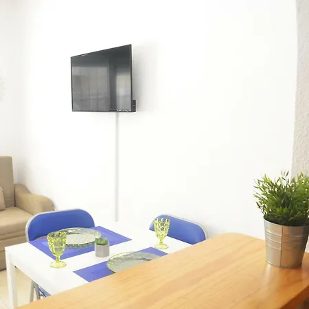 Pretty With Swimming Pool Appartement Torrevieja