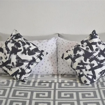 Pretty With Swimming Pool Appartamento Torrevieja