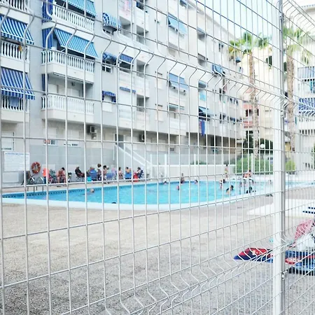 Pretty With Swimming Pool Appartement